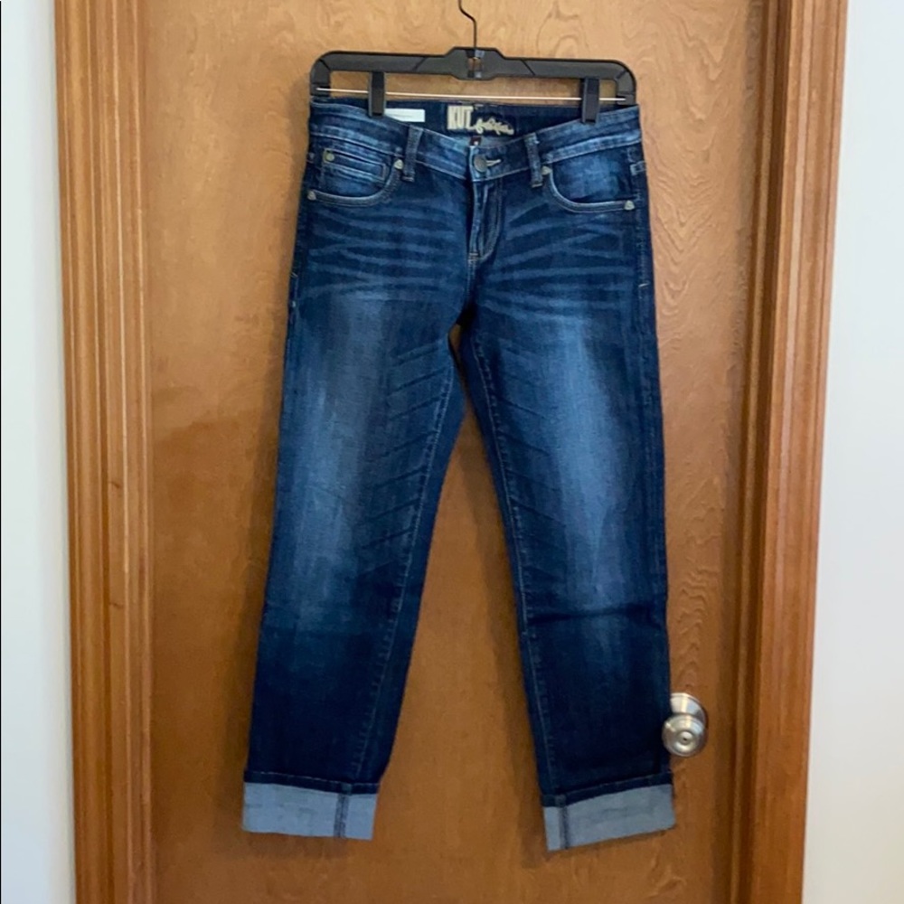 Blue crop jean.